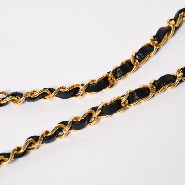 CHANEL シャネル ミニマトラッセ 14cm ショルダーバッグ 1番台 ラムスキン ブラック ゴールド金具 美品 中古 4a008936