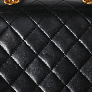 CHANEL シャネル ミニマトラッセ 14cm ショルダーバッグ 1番台 ラムスキン ブラック ゴールド金具 美品 中古 4a008936