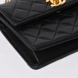CHANEL シャネル ミニマトラッセ 14cm ショルダーバッグ 1番台 ラムスキン ブラック ゴールド金具 美品 中古 4a008936