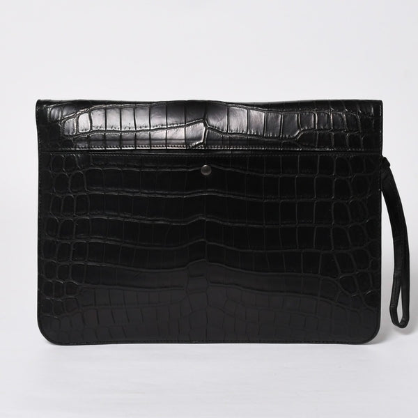 Like new BOTTEGAVENETA Intrecciato clutch bag black matte black hardware leather used 4a008933