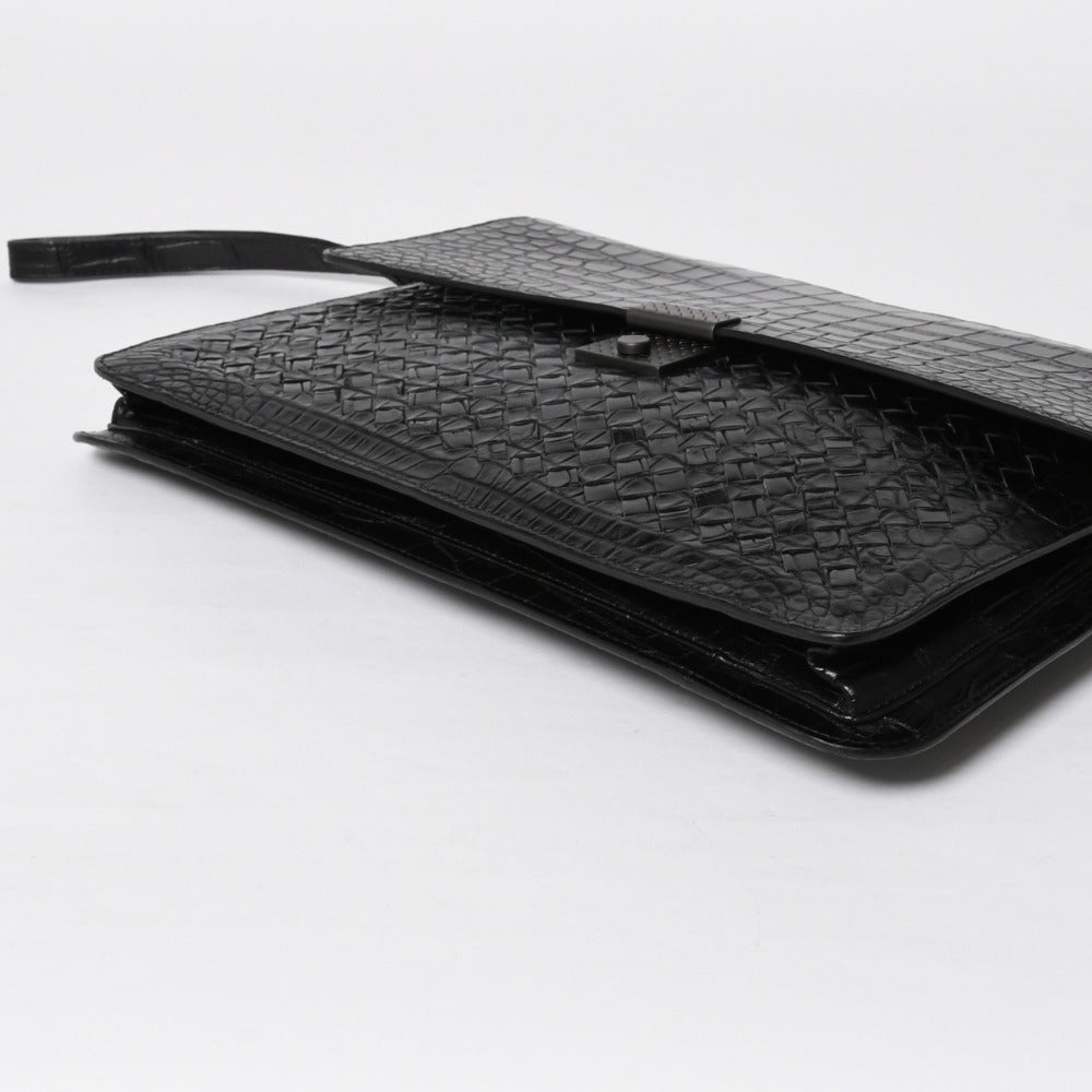 新品同様 BOTTEGAVENETA ボッテガヴェネタ イントレチャート クラッチバッグ ブラック マットブラック金具 レザー 中古 4a008933