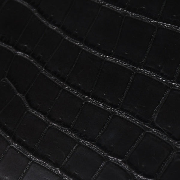 Like new BOTTEGAVENETA Intrecciato clutch bag black matte black hardware leather used 4a008933