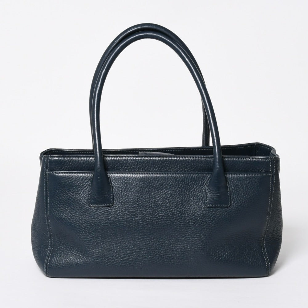 極美品 CHANEL シャネル エグゼクティブ スモール トートバッグ 18番台 ココマーク キャビアスキン ネイビー系 シルバー金具 中古 4a008915