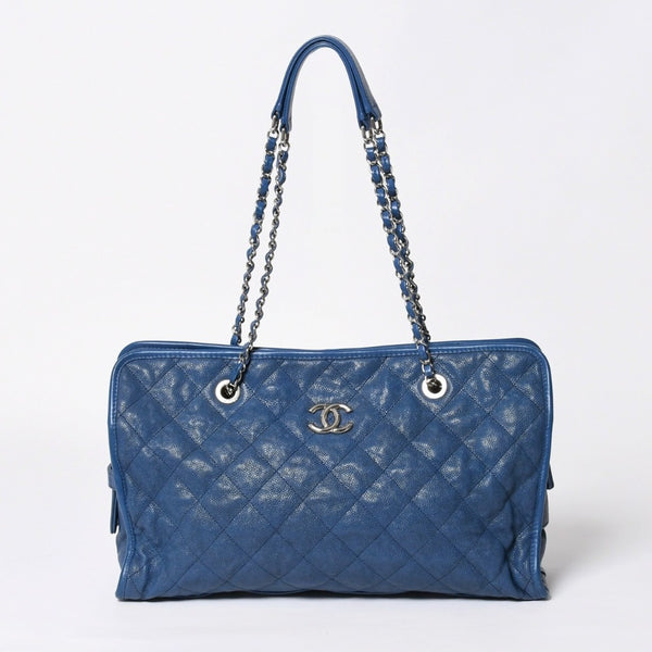 極美品 CHANEL シャネル マトラッセ チェーントートバッグ 15番台 キャビアスキン ブルー シルバー金具 中古 4a008414