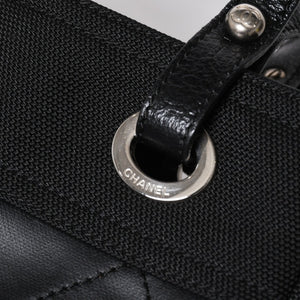 新品同様 希少品 CHANEL シャネル トートバッグ パリビアリッツ イタリア製 コーティングキャンバス レザー 黒 ブラック 11番台 中古 4a008373