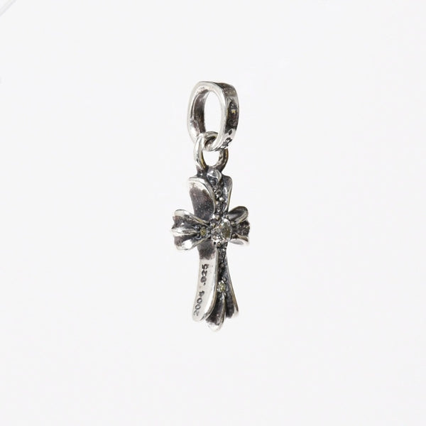 新品未使用 CHROME HEARTS クロムハーツ CHRM CH CRS BBY FAT CHクロス ベイビーファットクロス チャーム 重量1.76g パヴェダイヤ 中古 4a009014