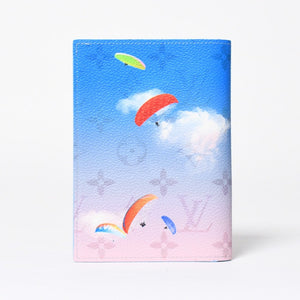 New and unused LOUIS VUITTON Couverture Passport Cover M28807 Monogram Paraglider Used 4a009008