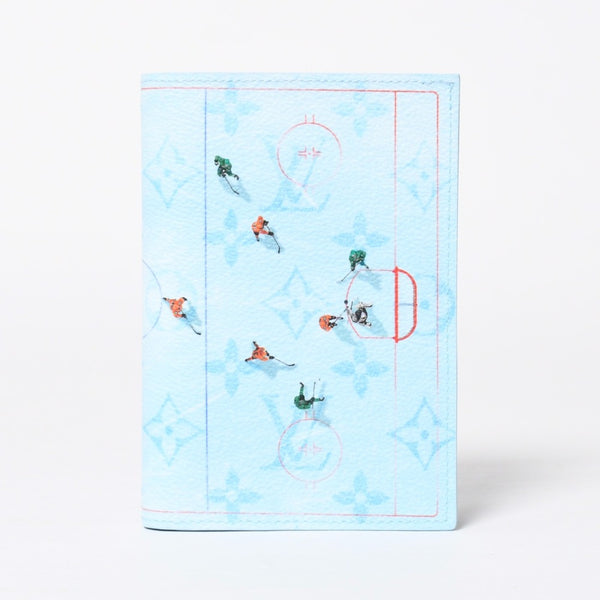 New and unused LOUIS VUITTON Couverture Passport Cover M2B213 Monogram Blue Hockey Used 4a009007