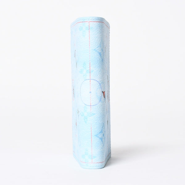 New and unused LOUIS VUITTON Couverture Passport Cover M2B213 Monogram Blue Hockey Used 4a009007