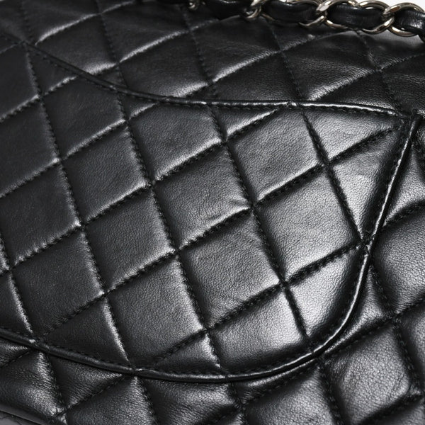 極美品 CHANEL シャネル マトラッセ25 Wフラップ Wチェーンショルダーバッグ 7番台 ココマーク ラムスキン ブラック シルバー金具 中古 4a009112