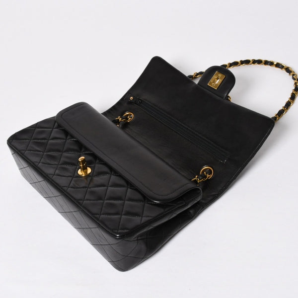 CHANEL シャネル マトラッセ25 Wフラップ Wチェーンショルダーバッグ 3番台 ラムスキン ココマーク ブラック ゴールド金具 美品 中古 4a009109