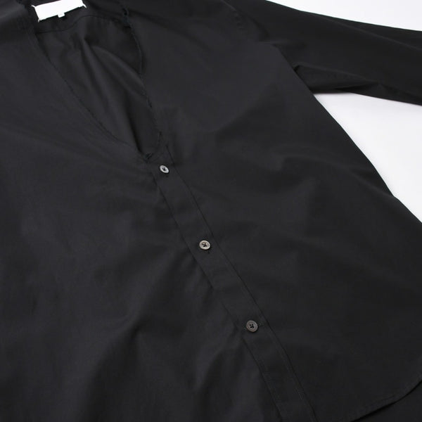 Like new Maison Margiela Shirt Black V-neck S67DT0031 Size 46 Used 4a008745