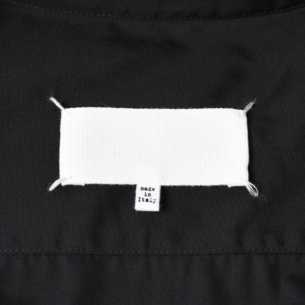 Like new Maison Margiela Shirt Black V-neck S67DT0031 Size 46 Used 4a008745