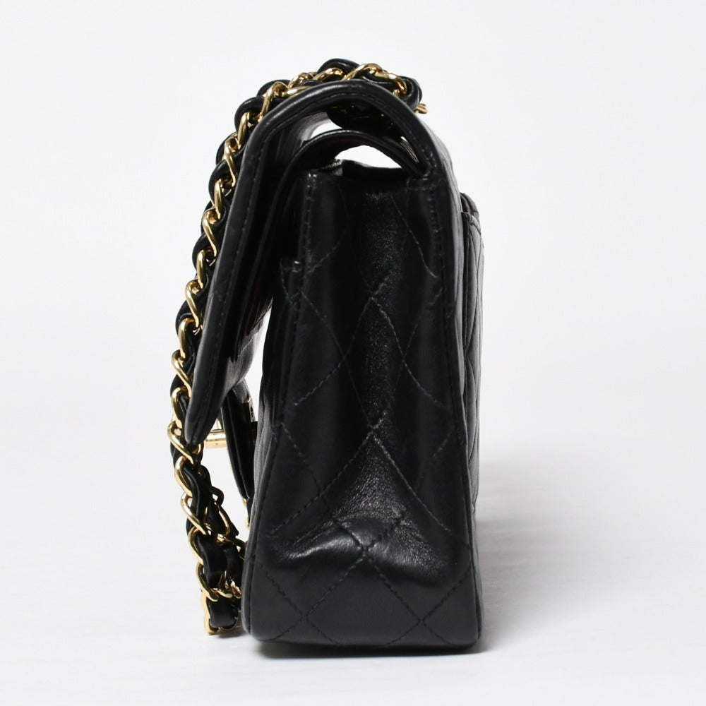 Very Good Condition CHANEL Chanel Matelasse 25 W Flap W Chain Shoulder Bag No. 7 Coco Mark Lambskin Black Gold Hardware Used 4a009108