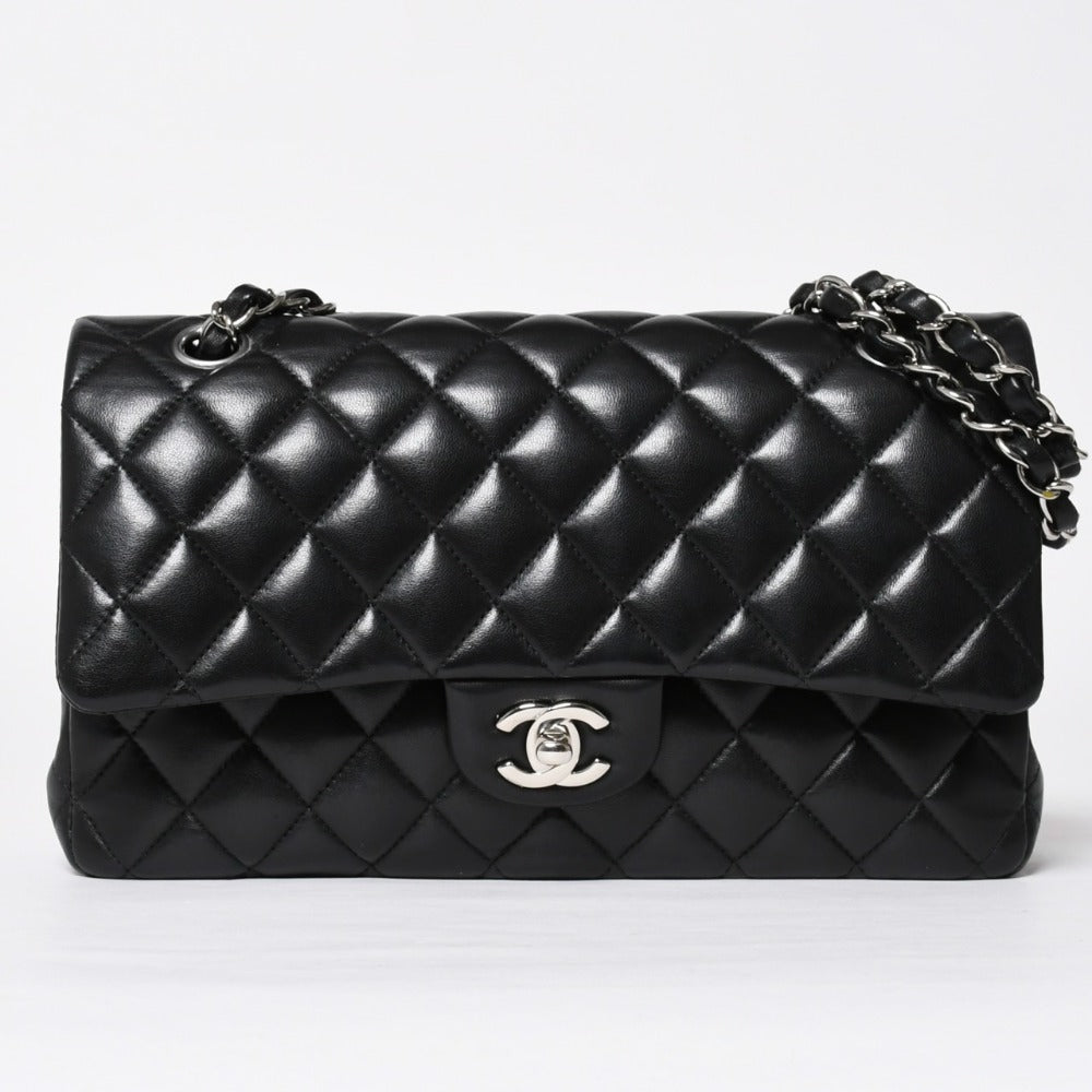 極美品 CHANEL シャネル マトラッセ25 Wフラップ Wチェーンショルダーバッグ 24番台 ココマーク ラムスキン ブラック シルバー金具 中古 4a009111