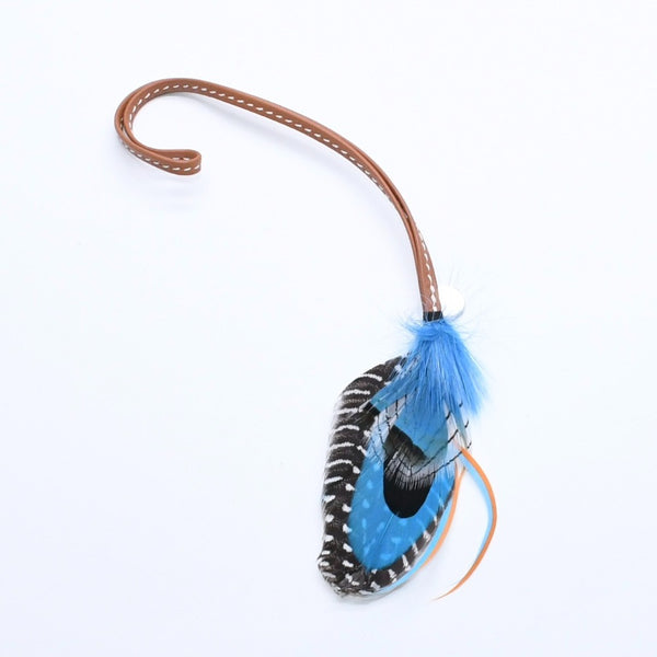 Like new HERMES Feather bag charm with serie button "Griguri Mouche Plume" Blue Feather X Swift Used 4a008894