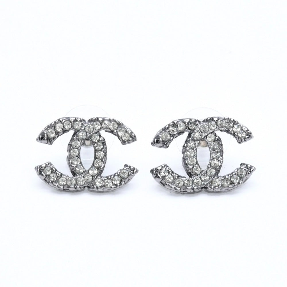 CHANEL Cocomark drop earrings Weight approx. 9.61g 05C engraved GP metal stone for both ears Good condition Used 4a007078
