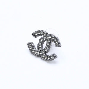 CHANEL Cocomark drop earrings Weight approx. 9.61g 05C engraved GP metal stone for both ears Good condition Used 4a007078