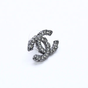 CHANEL Cocomark drop earrings Weight approx. 9.61g 05C engraved GP metal stone for both ears Good condition Used 4a007078