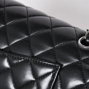 Very Good Condition CHANEL Chanel Matelasse 25 W Flap W Chain Shoulder Bag 24th Series Coco Mark Lambskin Black Silver Hardware Used 4a009111