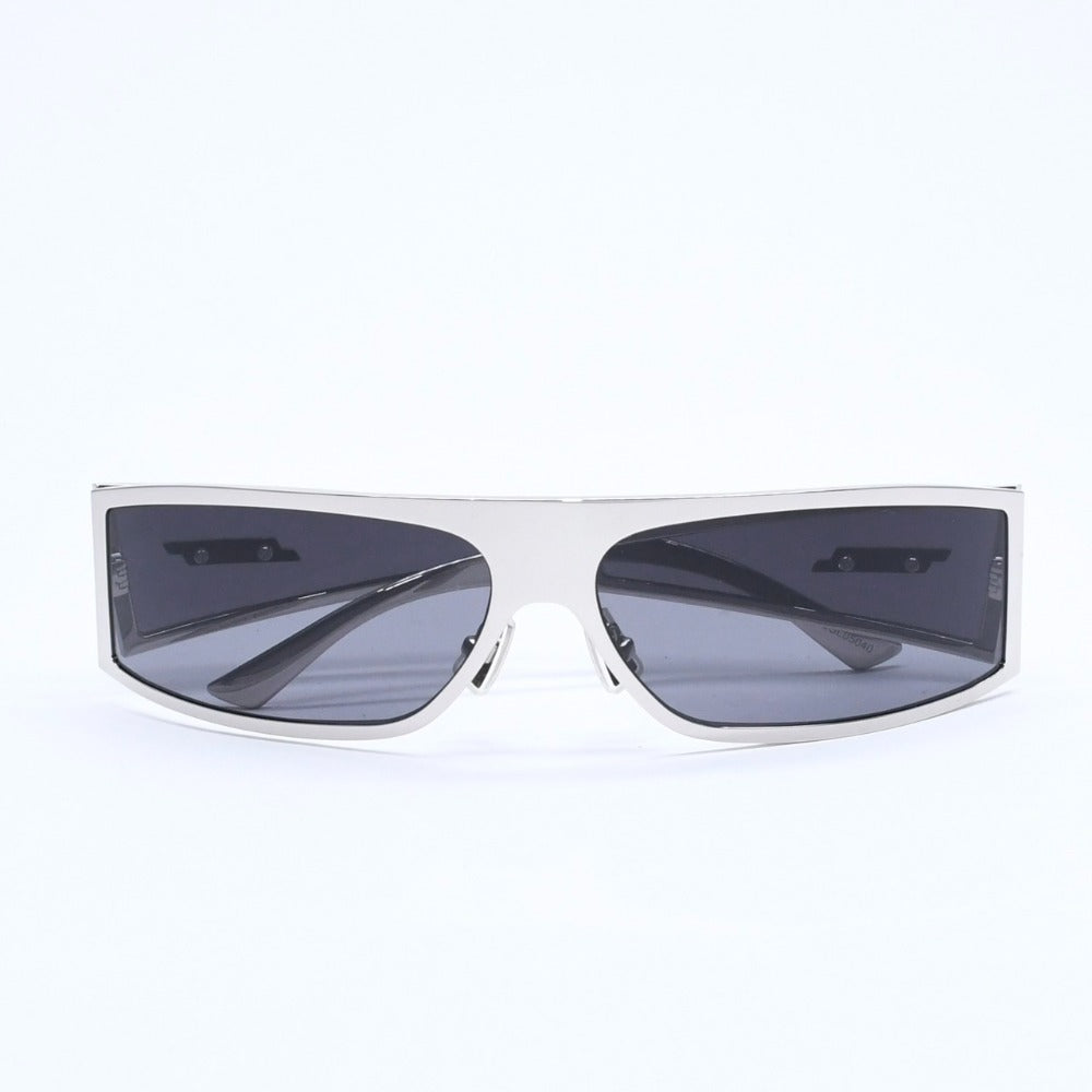 極美品 BOTTEGAVENETA ボッテガヴェネタ サングラス アイウェア BV1275S サイズ69□14 130 シルバー ブラック 中古 4a009060