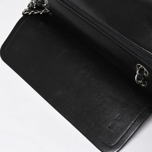 Very Good Condition CHANEL Chanel Matelasse 25 W Flap W Chain Shoulder Bag 24th Series Coco Mark Lambskin Black Silver Hardware Used 4a009111