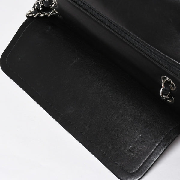 Very Good Condition CHANEL Chanel Matelasse 25 W Flap W Chain Shoulder Bag 24th Series Coco Mark Lambskin Black Silver Hardware Used 4a009111
