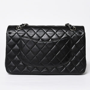 極美品 CHANEL シャネル マトラッセ25 Wフラップ Wチェーンショルダーバッグ 7番台 ココマーク ラムスキン ブラック シルバー金具 中古 4a009112