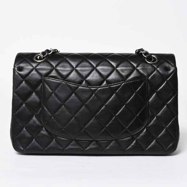 極美品 CHANEL シャネル マトラッセ25 Wフラップ Wチェーンショルダーバッグ 7番台 ココマーク ラムスキン ブラック シルバー金具 中古 4a009112