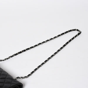 極美品 CHANEL シャネル マトラッセ25 Wフラップ Wチェーンショルダーバッグ 7番台 ココマーク ラムスキン ブラック シルバー金具 中古 4a009112