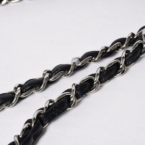 極美品 CHANEL シャネル チェーンショルダーバッグ ラムスキン マトラッセ30 Wフラップ ネイビー シルバー金具 16番台 中古 4a009161