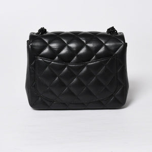 極美品 CHANEL シャネル ミニマトラッセ16 ソーブラック SフラップSチェーンショルダーバッグ ランダム番台 ココマーク ラムスキン ブラックメタル金具 中古 4a009175