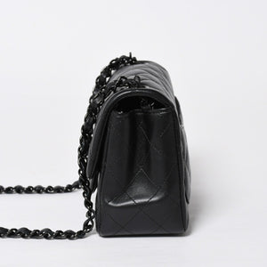 極美品 CHANEL シャネル ミニマトラッセ16 ソーブラック SフラップSチェーンショルダーバッグ ランダム番台 ココマーク ラムスキン ブラックメタル金具 中古 4a009175