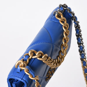 極美品 CHANEL シャネル 19 チェーンウォレット ショルダーバッグ ブルー ゴールド金具 ランダム番台 ラムスキン 中古 4a009244