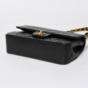 極美品 CHANEL シャネル マトラッセ23 Wフラップ Wチェーンショルダーバッグ 2番台 ココマーク ラムスキン ブラック 中古 4a009159