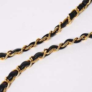 極美品 CHANEL シャネル マトラッセ23 Wフラップ Wチェーンショルダーバッグ 2番台 ココマーク ラムスキン ブラック 中古 4a009159
