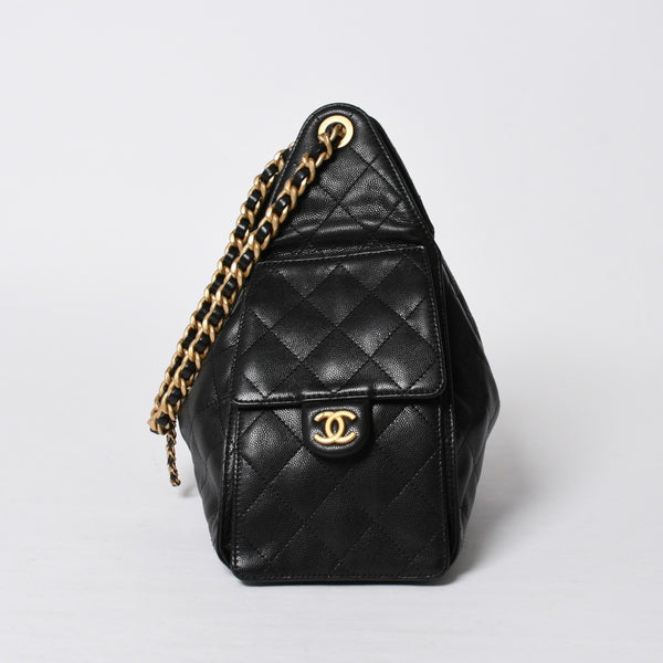 新品同様 CHANEL シャネル シャネル25 スモール ハンドバッグ ランダム番台 ココマーク キャビアスキン ゴールド金具 ブラック 中古 4a009154