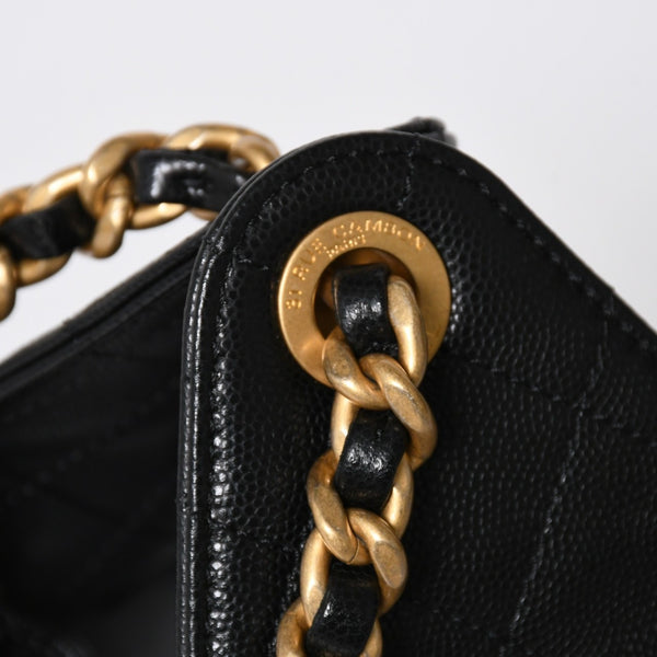 新品同様 CHANEL シャネル シャネル25 スモール ハンドバッグ ランダム番台 ココマーク キャビアスキン ゴールド金具 ブラック 中古 4a009154