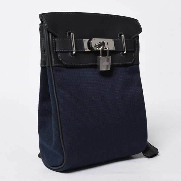 Like new HERMES Akkad PM One Shoulder Bag Cavern Blue Marine Toile Bivouac Vaux Swift W Engraved Used 4a009176
