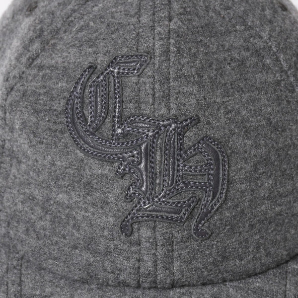 極美品 CHROME HEARTS クロムハーツ CH レザーパッチ ベースボールキャップ クロスボール ウール シルバー金具 グレー 中古 4a009023