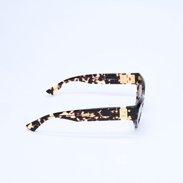 極美品 BOTTEGA VENETA ボッテガヴェネタ サングラス アイウェア BV1142S 002 サイズ49◻︎22-140 ブラウン ゴールド金具 中古 4a009215