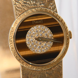 Very good condition PIAGET watch 924A23 Weight approx. 66.91g 18KYG 750 stamp Pave diamond Tiger eye dial 750 stamp Manual winding Used 4a009218