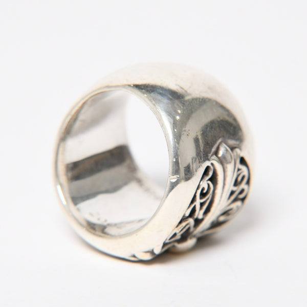 CHROME HEARTS CLASSIC OVAL CROSS Classic Oval Cross Ring Weight 39.57g Size 20.5 Silver 925 Good Condition Used 4a009226