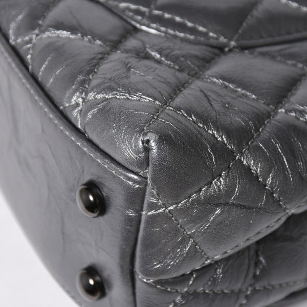 極美品 CHANEL シャネル トップハンドル フラップ XS 2WAYバッグ A92990 29番台 ココマーク エイジドカーフ シルバー 中古 4a009147