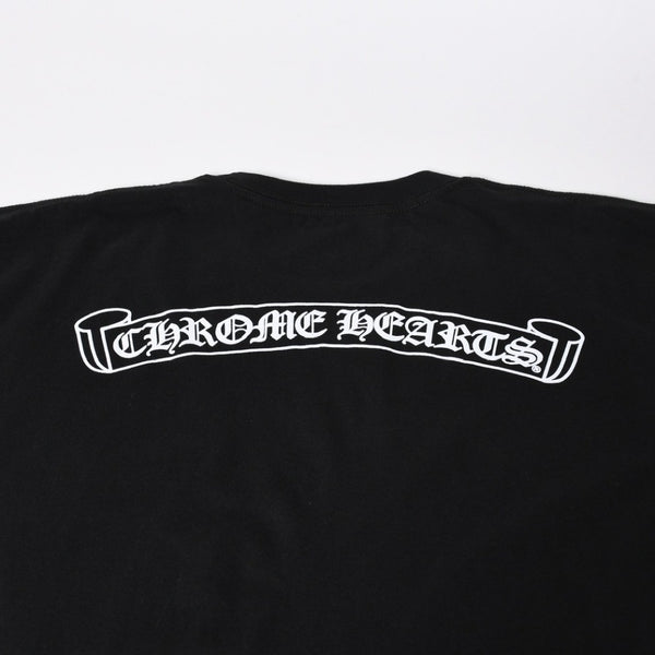 新品未使用 CHROME HEARTS クロムハーツ 半袖Tシャツ サイズXL スクロールラベルロゴ ブラック ホワイト プリント 新型 中古 4a009018