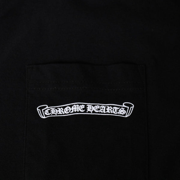 新品未使用 CHROME HEARTS クロムハーツ 半袖Tシャツ サイズXL スクロールラベルロゴ ブラック ホワイト プリント 新型 中古 4a009018