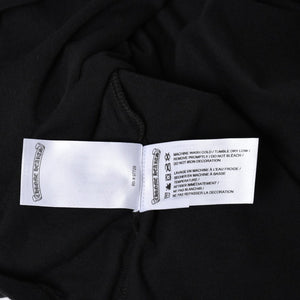新品未使用 CHROME HEARTS クロムハーツ 半袖Tシャツ サイズXL スクロールラベルロゴ ブラック ホワイト プリント 新型 中古 4a009018