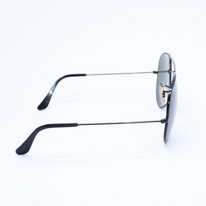 RAYBAN レイバン アビエーター クラシック サングラス ヴィンテージ RB3025 USA製 メタル ブラック 美品 中古 4a008500