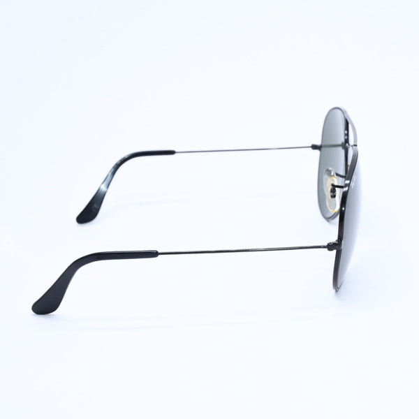RAYBAN レイバン アビエーター クラシック サングラス ヴィンテージ RB3025 USA製 メタル ブラック 美品 中古 4a008500