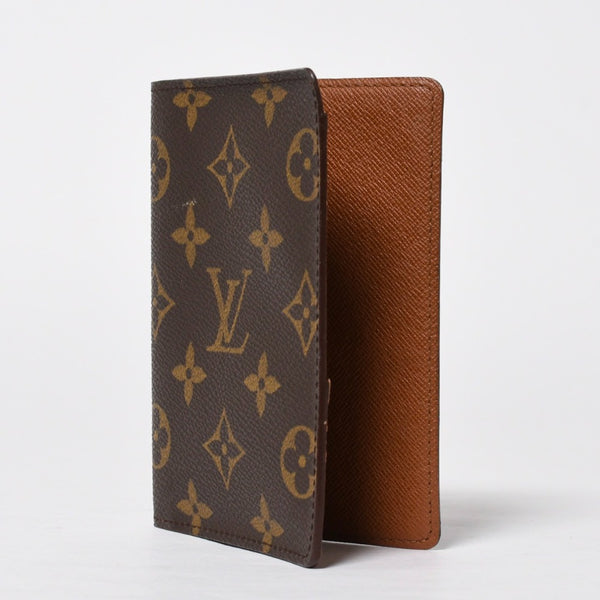 極美品 LOUIS VUITTON ルイヴィトン クーヴェルトゥール パスポール パスポートケース M60181 モノグラム PVC ブラウン 中古 4a009235